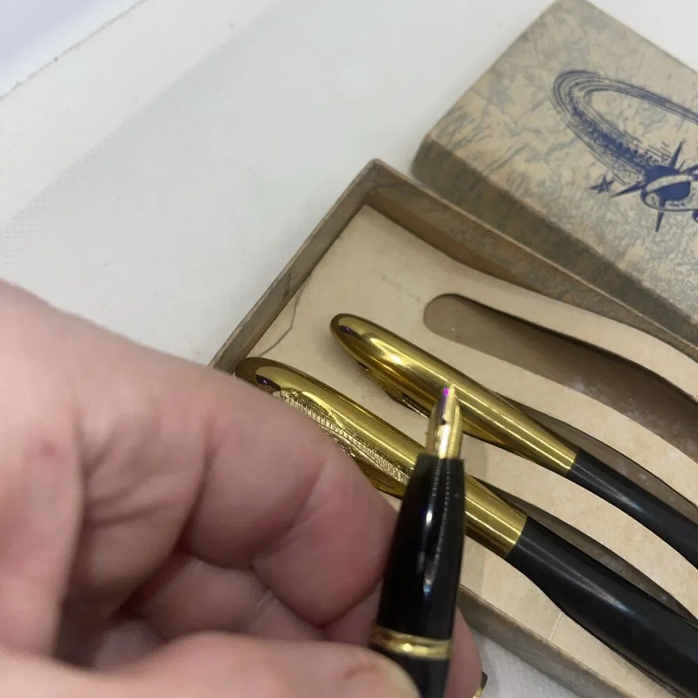 Vintage Comet Fountain Pen 14kt gold Fine nib, Pencil & Pen Set in Box